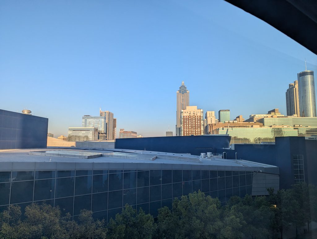 ALWAYS SAY YES TO THE GEORGIA AQUARIUM.